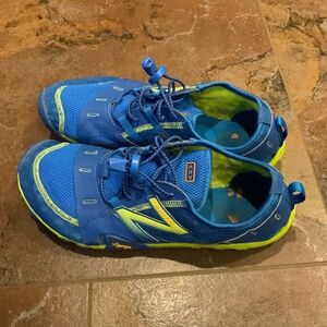 Men’s New Balance Minimus Shoes Size 9 1/2